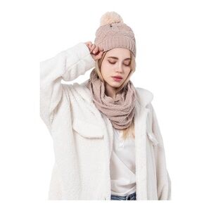 NWT-JEN & CO-PINK BEANIE AND INFINITY SCARF